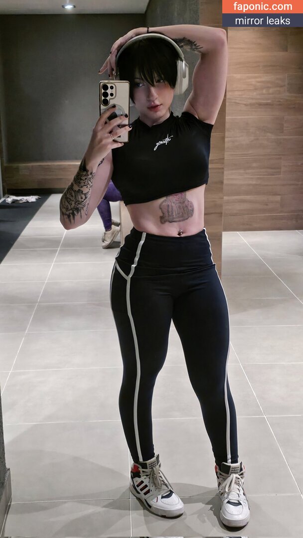 Akemy Sama, AkemySama, akemi101xoxo, akemy.sama Naakte Lekken OnlyFans Foto #1105