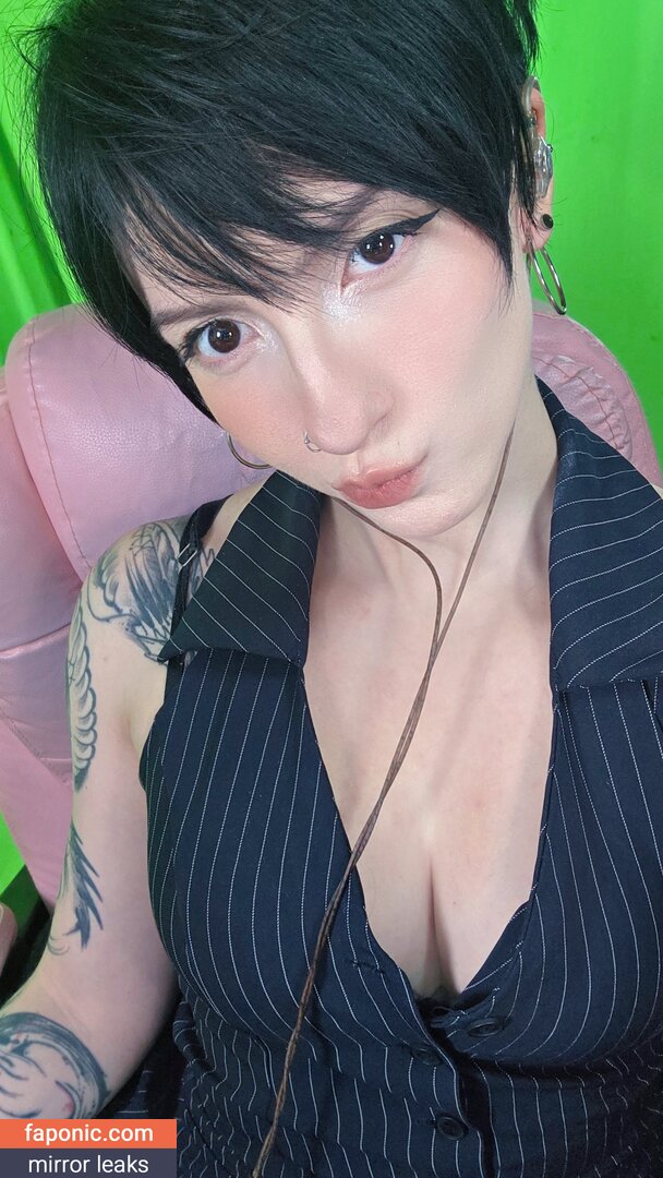 Akemy Sama, AkemySama, akemi101xoxo, akemy.sama Naakte Lekken OnlyFans Foto #1167