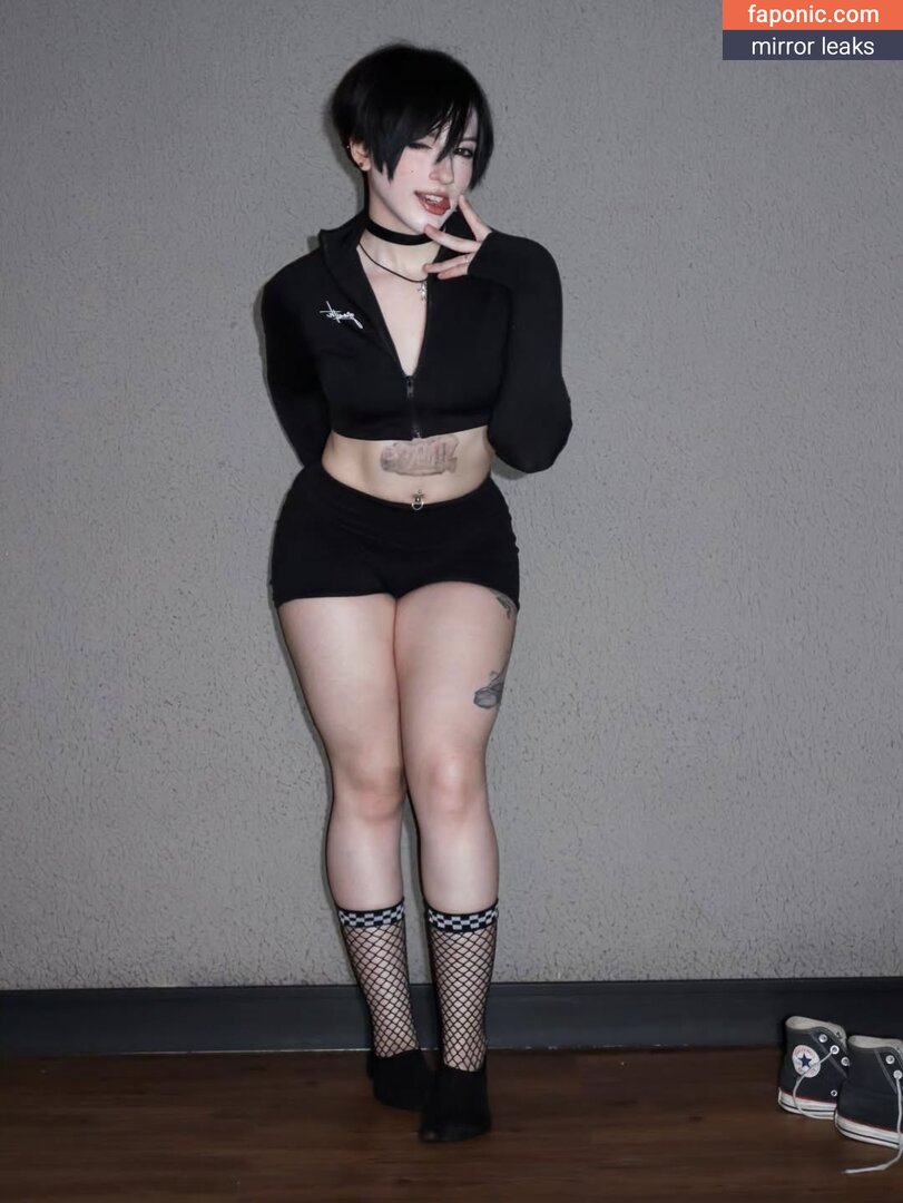 Akemy Sama, AkemySama, akemi101xoxo, akemy.sama Naakte Lekken OnlyFans Foto #1307