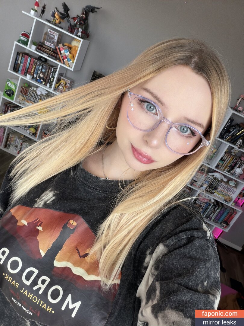 Ashtronova Naakte Lekken OnlyFans Foto #432