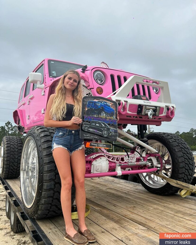 Barbiejeepgirl, barbiejeepgirl2.0, barbiejeepgirll, https: Naakte Lekken OnlyFans Foto #45