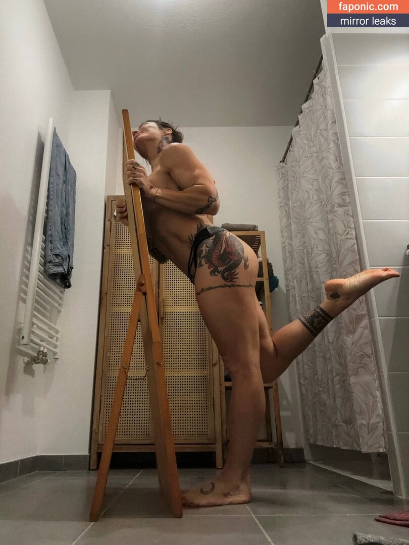 Celia Gabbiani, CeliaGabbiani Naakte Lekken  Foto #16