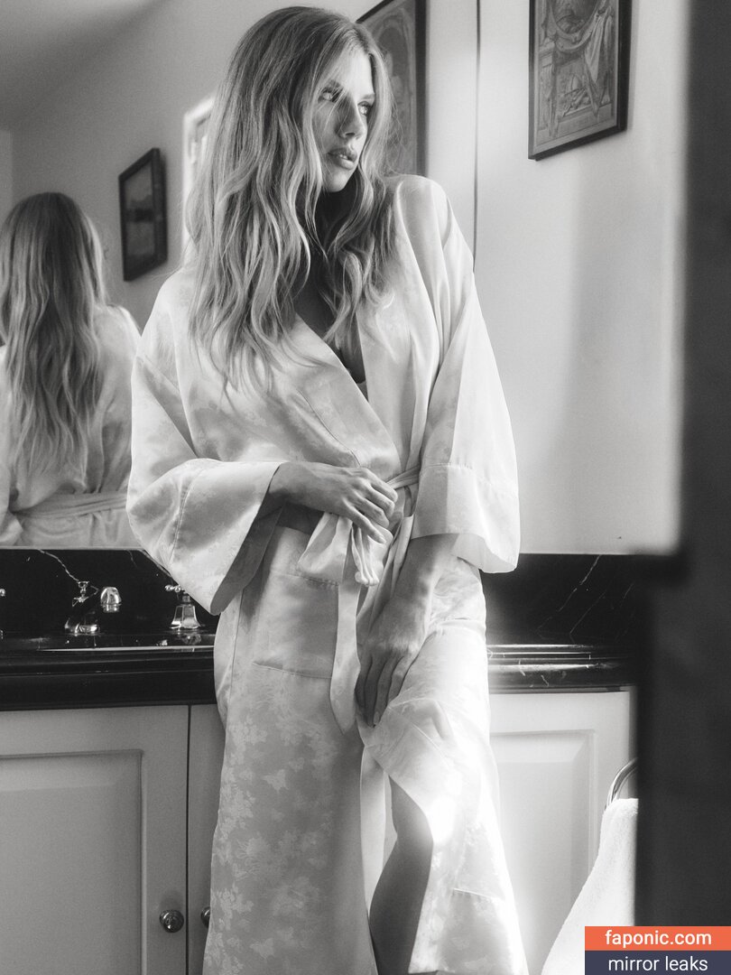 Char_mck, Charlotte McKinney, charlottemckinney, https:, thecharlottemckinney Naakte Lekken OnlyFans Foto #859