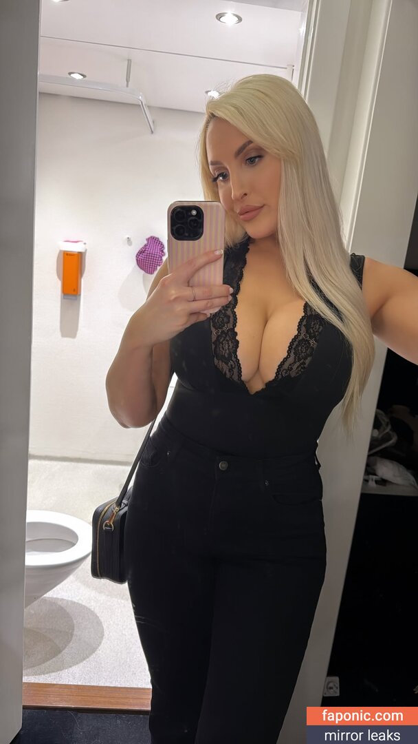 Eljonesuk, Emma Jones, emmajonesof Naakte Lekken OnlyFans Foto #12