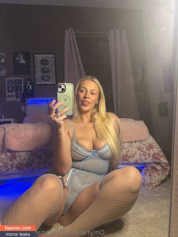 Hannahannah414 Naakte Lekken  Foto #2
