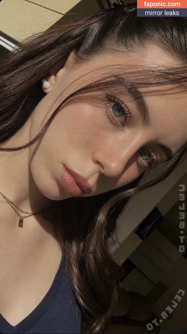 Isabelle, isabelle_999xx, isi_2604 Naakte Lekken  Foto #4