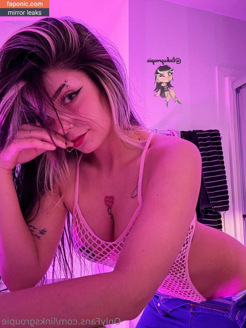 Linksgroupie, Mariah Crooke, https: Naakte Lekken OnlyFans Foto #380