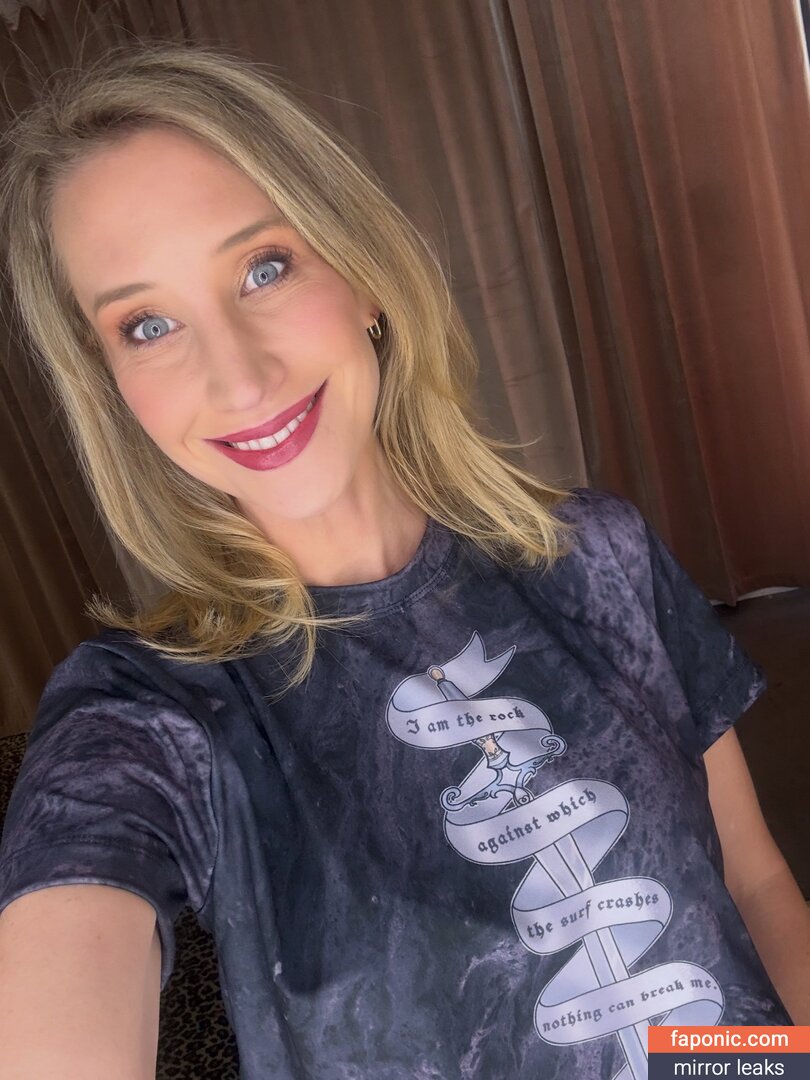 Maude Garrett, geekbomb, https:, maudegarrett Naakte Lekken OnlyFans/Patreon Foto #11