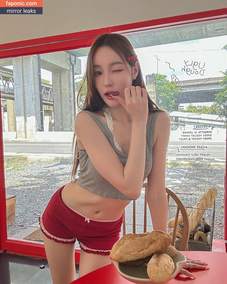 Kornkanok, kimmmmmmm, pimmmmss Naakte Lekken OnlyFans Foto #114