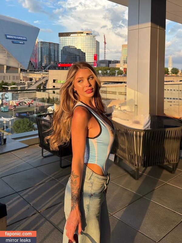 Romina Malaspina, https:, romimalaspina Naakte Lekken OnlyFans Foto #56