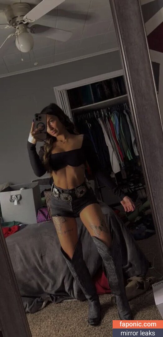 Petitetattedplati, Ronika Eskins, ronika_eskins Naakte Lekken OnlyFans Foto #24