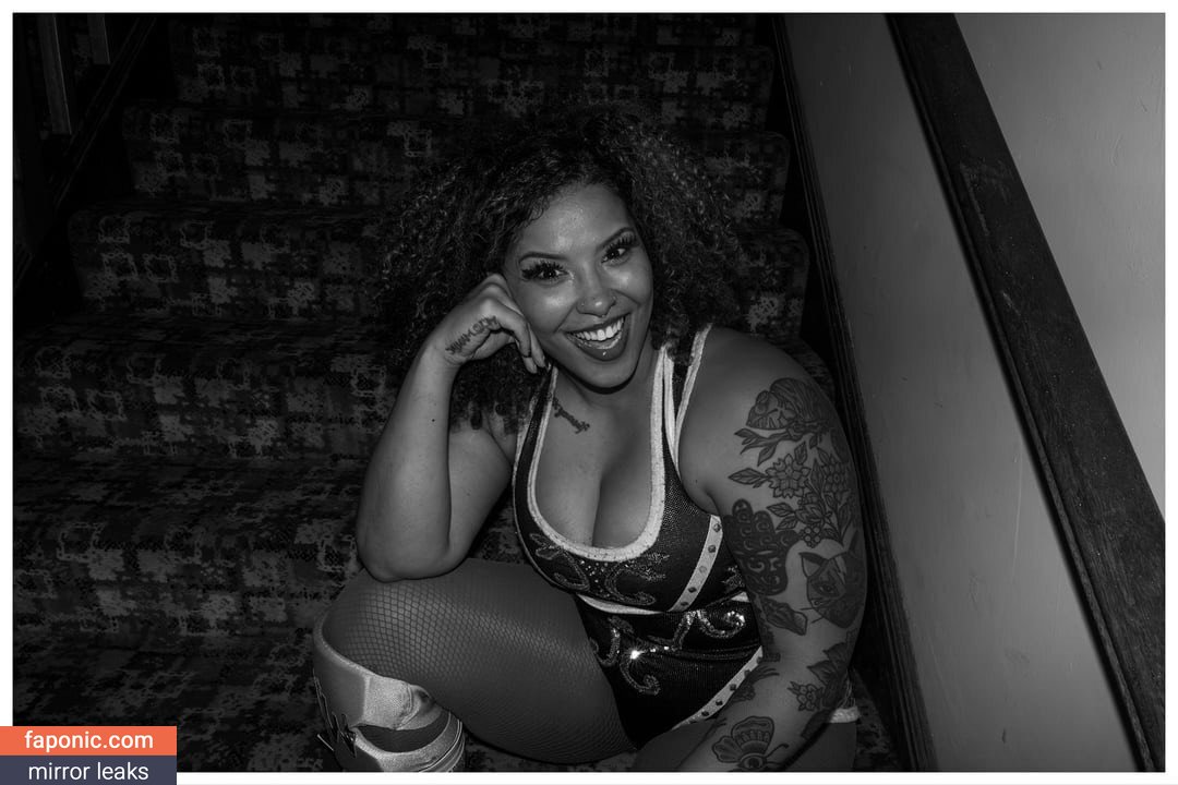 AEW, Willow Nightingale, willowwrestles Naakte Lekken  Foto #19