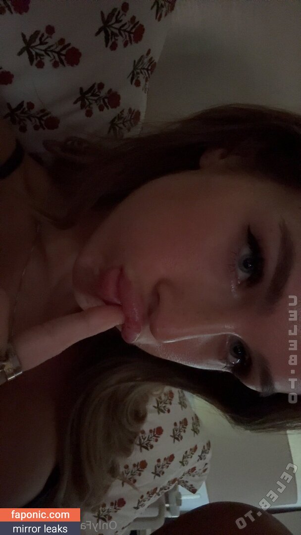 Sky Bri, https:, realskybri, skybri_, skybribaby, therealskybri Naakte Lekken OnlyFans Foto #305