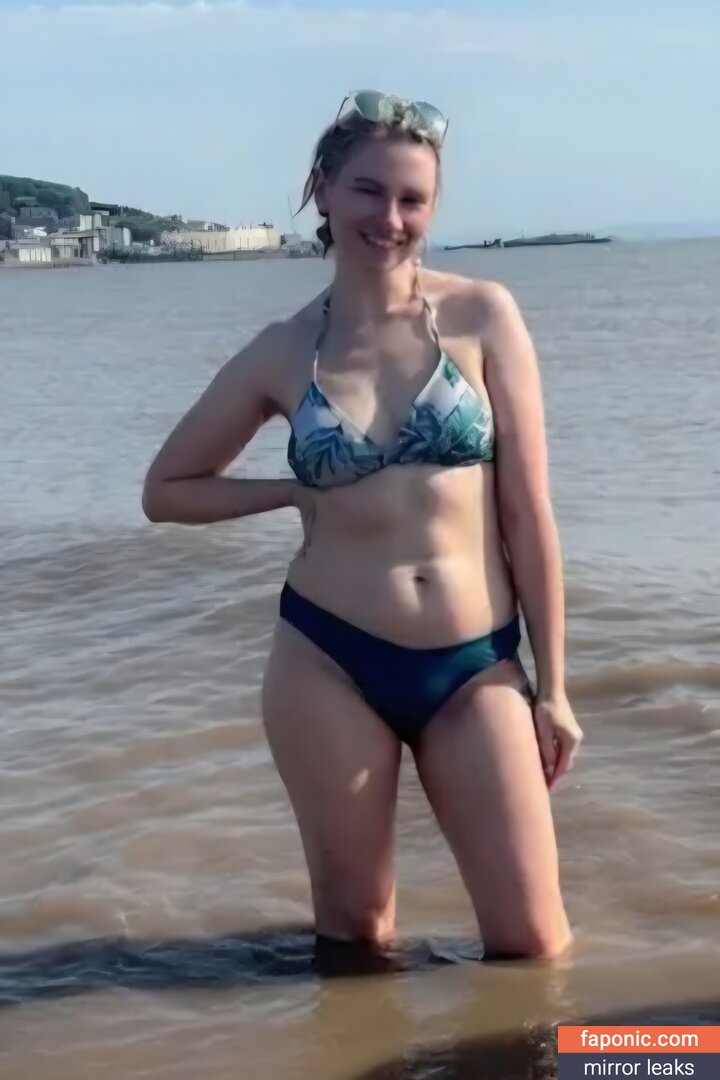 Jodie Marie ASMR, jodiemarieasmr Naakte Lekken  Foto #6