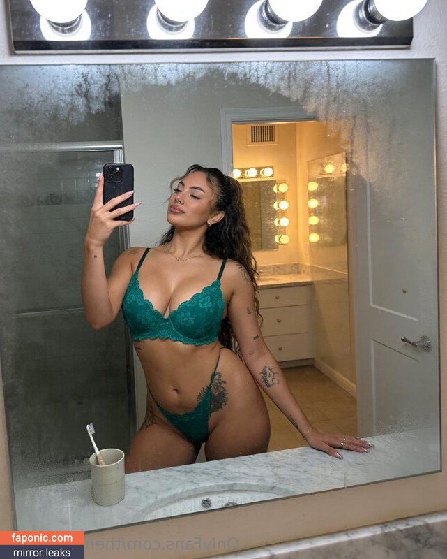 Nika Venom, letnikalive, nikavenomm, officialnikavenom, thenikavenom Naakte Lekken OnlyFans Foto #120
