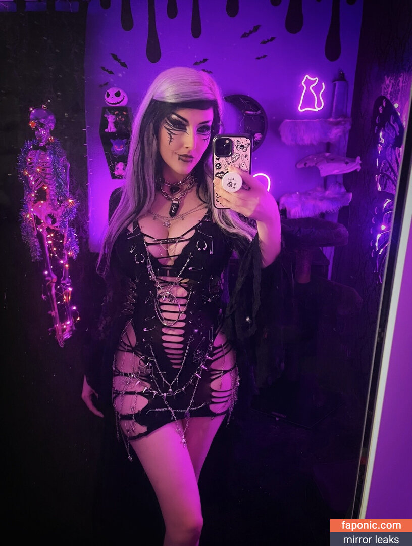 Carina Pusch, Pusch Art, carinapusch Naakte Lekken Patreon Foto #49