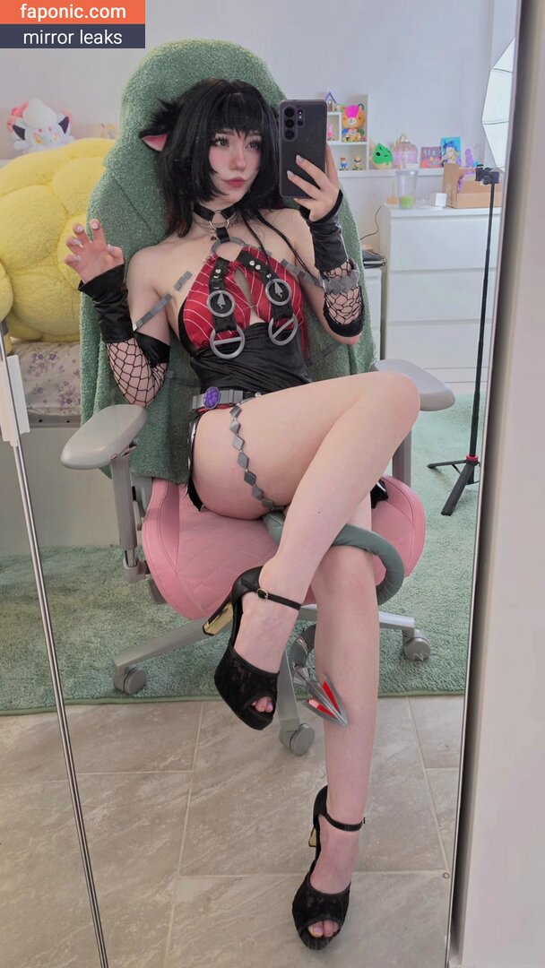 Celebi.cos, CelebiCosplays, celebi.cosplays, celebi_cos, https: Naakte Lekken Patreon Foto #136