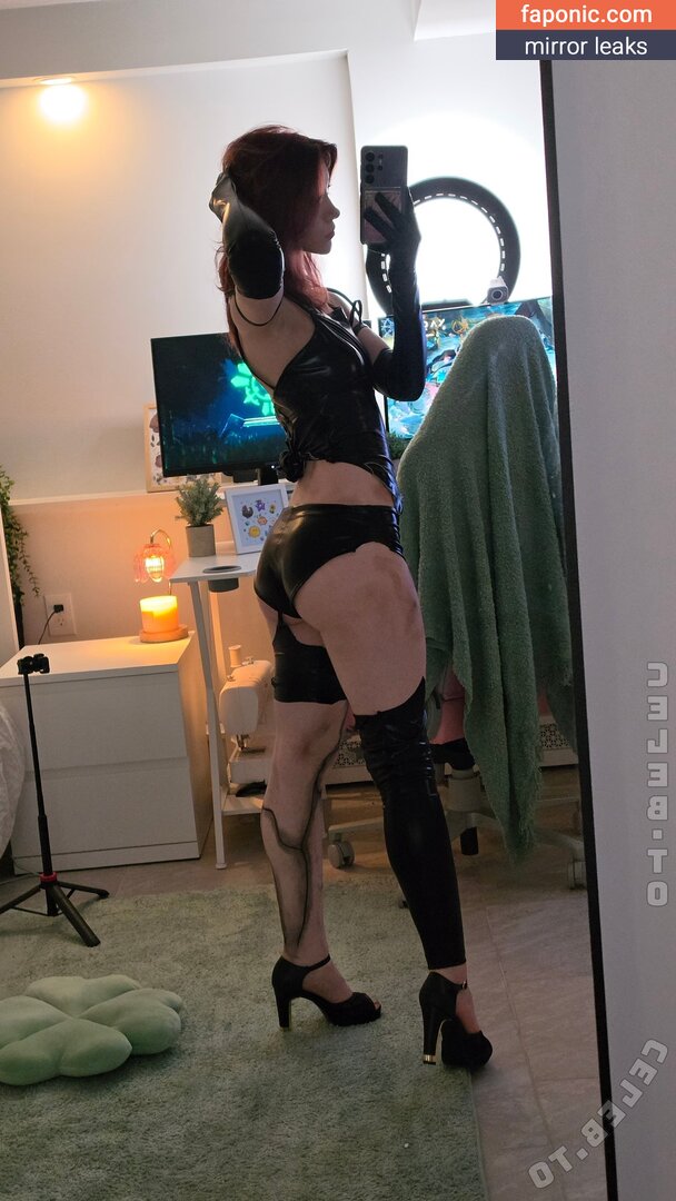 Celebi.cos, CelebiCosplays, Celebi_cosplay, celebi.cosplays, celebi_cos Naakte Lekken Patreon Foto #143