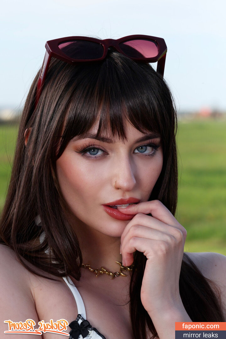 Lana Smalls, LanaSmallsXXX, cowgirlcummies, lanasmalls, lanasmallsx Naakte Lekken OnlyFans Foto #583