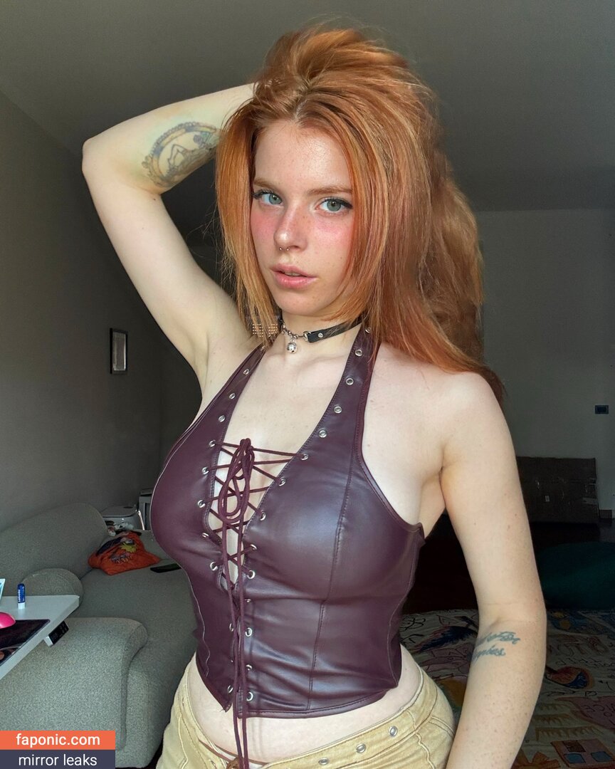 Lucilla Jiggly, Lucilla Materazzi, lucilla.jiggly, lucillajiggly Naakte Lekken OnlyFans Foto #235