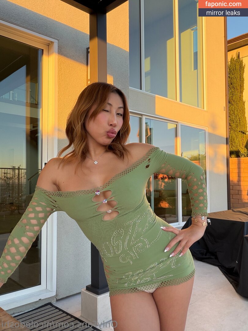 Nicole Doshi, nicoledoshi, thedoshidome Naakte Lekken OnlyFans Foto #2287