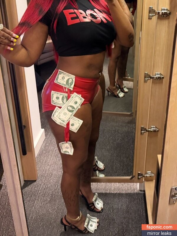 Sexxy Red, sexyred_mc, sexyyred Naakte Lekken OnlyFans Foto #63
