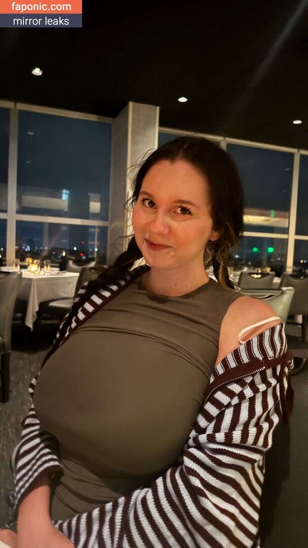 Yellz0, Yellz1, bigtittygothegg, yellz Naakte Lekken OnlyFans/Patreon Foto #334