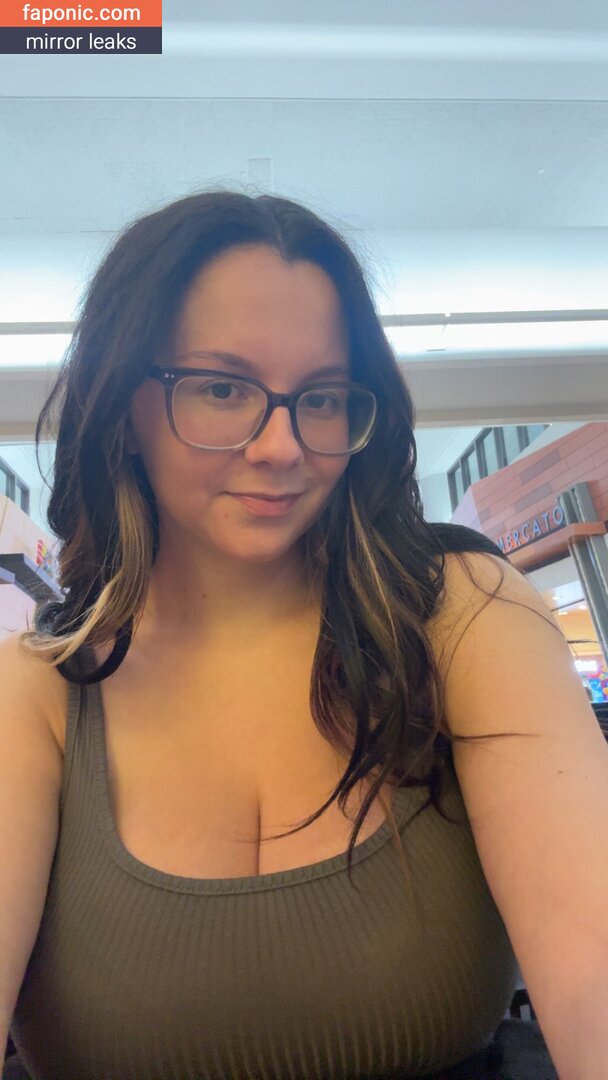 Yellz0, Yellz1, bigtittygothegg, yellz Naakte Lekken OnlyFans/Patreon Foto #348