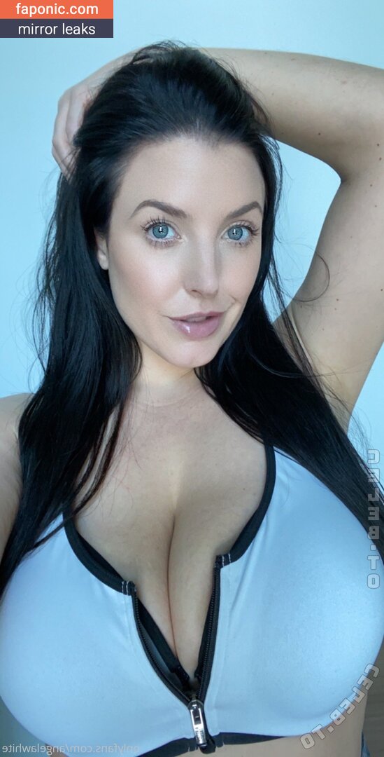 ANGELAWHITE, Angela White, theangelawhite Naakte Lekken OnlyFans Foto #32