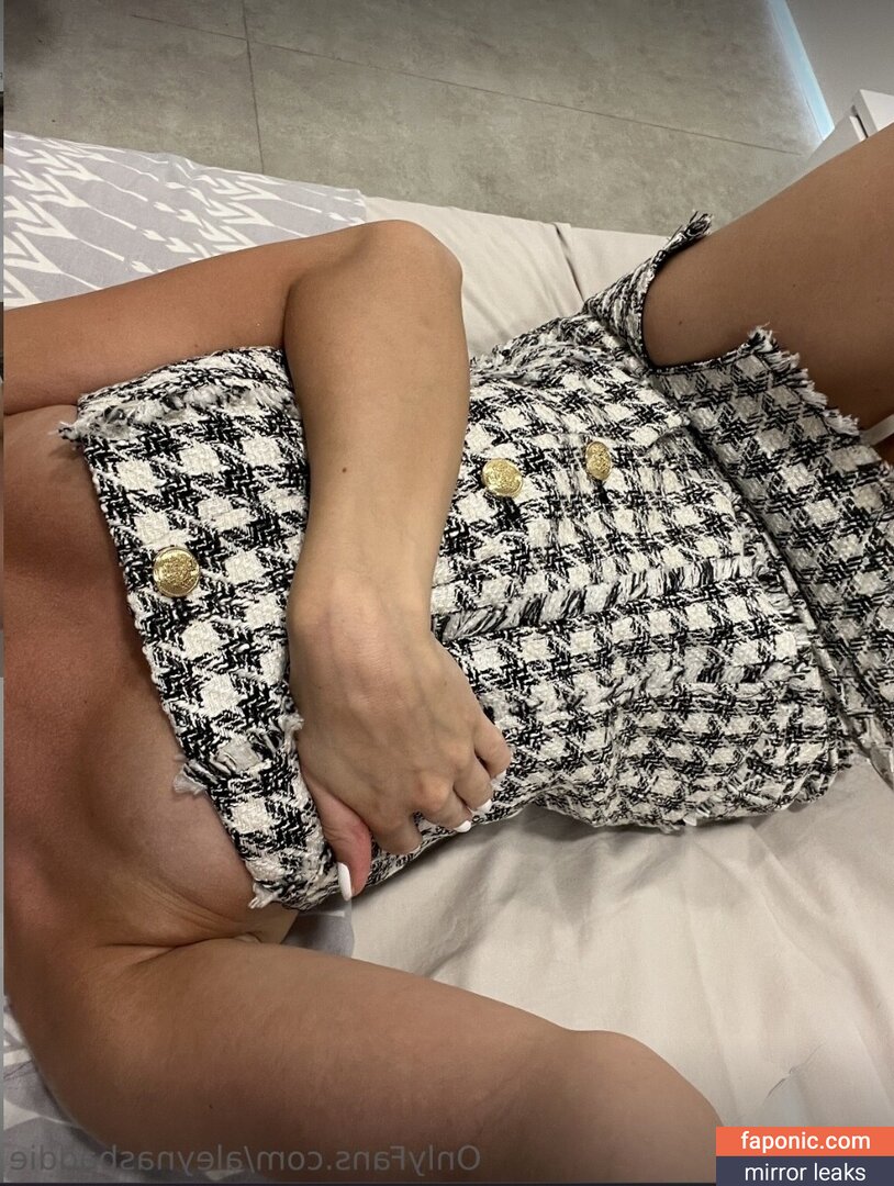 Aleynabaddie, aleynabaddiee, aleynasbaddie Naakte Lekken OnlyFans Foto #109