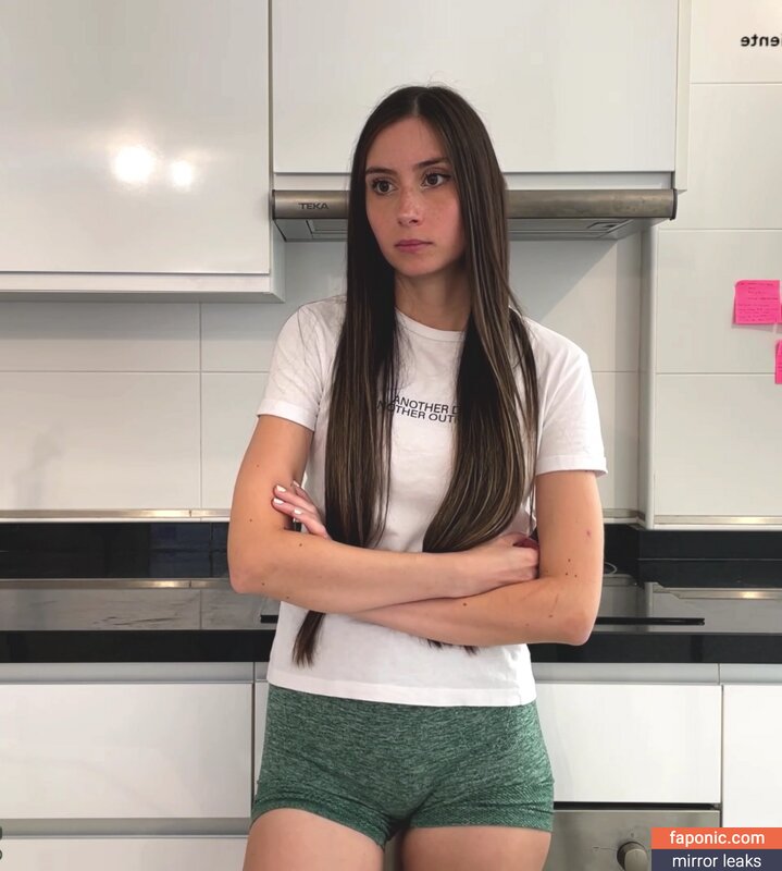Ainhoa, ainhoa.sweet, ainhoabb4, https:, mi_miau Naakte Lekken OnlyFans Foto #5