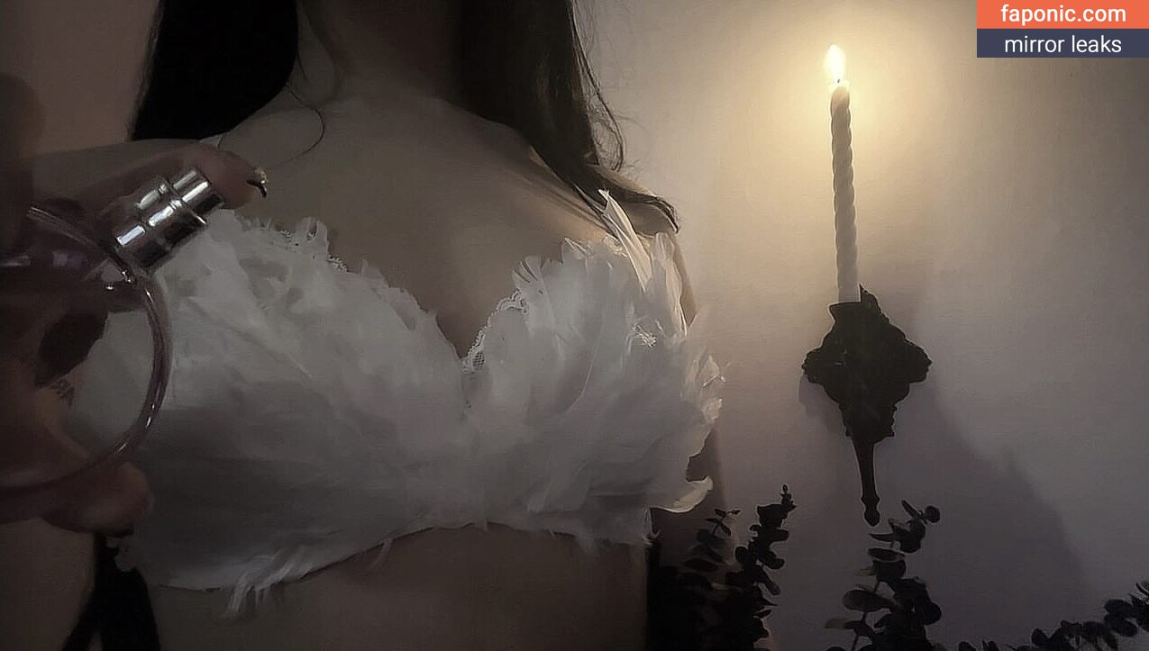 Kittybortion, kittymarrow Naakte Lekken OnlyFans Foto #1