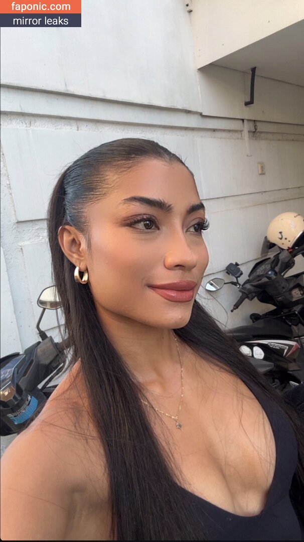 Ceboloky, Oky Olivia, Okyyoliviaa, mastermarcelo5, okyyloiviaa Naakte Lekken OnlyFans Foto #186