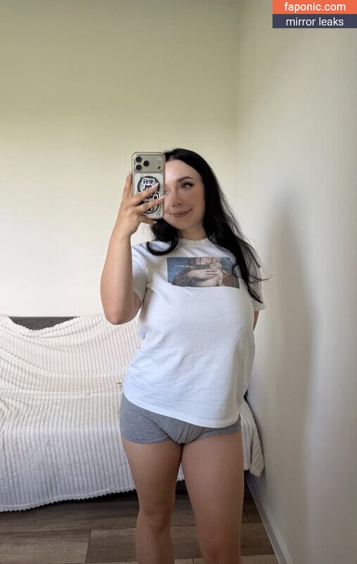 Miniloonaa, mini.loona, mini.loonaa Naakte Lekken OnlyFans Foto #173