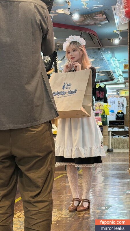 PeachMilky, PeachMilky_, peachmilkycosplay, peachmilkytea Naakte Lekken OnlyFans/Patreon Foto #308