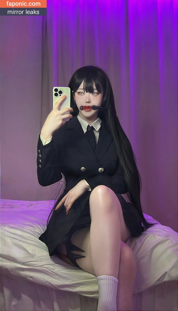 Evawishx, Evawxsh, hanxiao_ss, imeva Naakte Lekken OnlyFans Foto #53