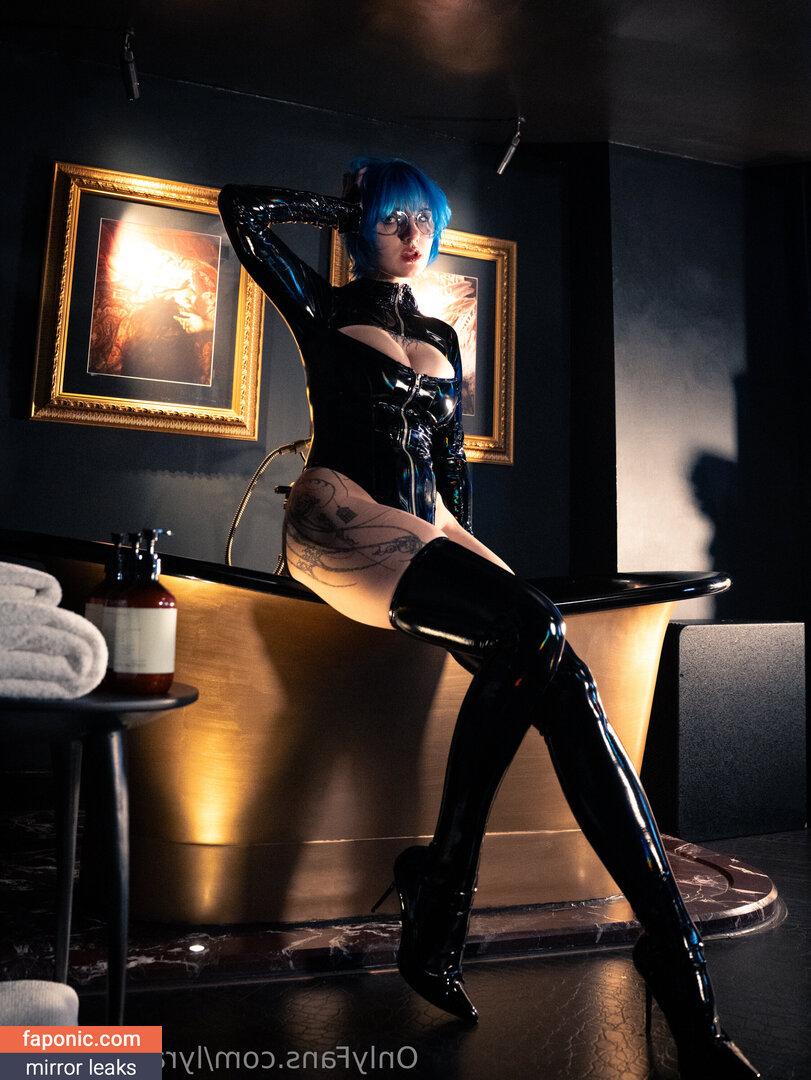 Lyra Crow, lyracr0w0 Naakte Lekken OnlyFans Foto #303