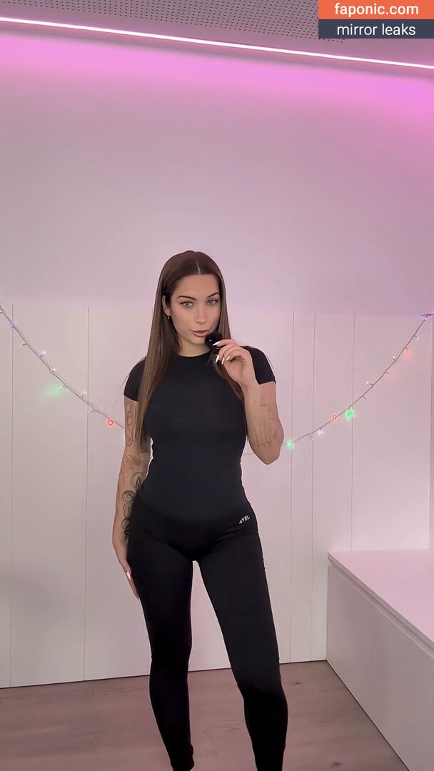 GiveMeSalmon, akumagirrl Naakte Lekken OnlyFans/Patreon Foto #11