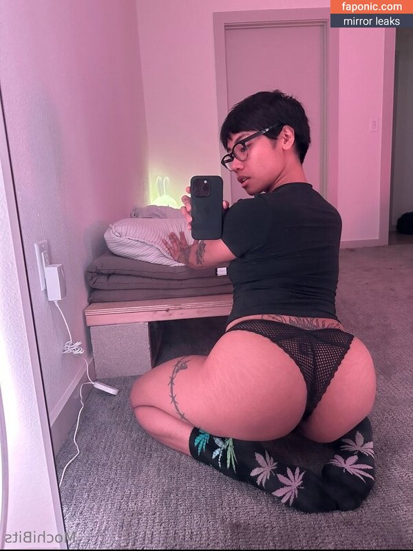 Daddymaya, Fruitythot, Mayamochi, _mayamochii Naakte Lekken OnlyFans Foto #5
