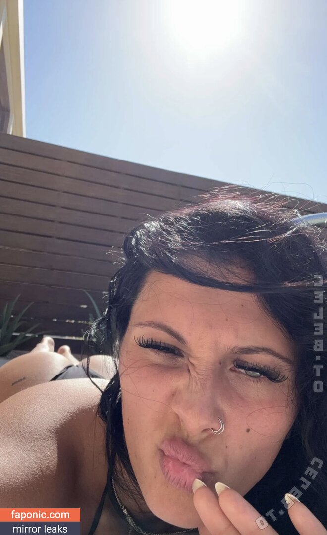 cute.littlemichelle, https:, juicyybomb, michellelovespatriots, spicymichelle, spicymichellee, spicymichellex Naakte Lekken OnlyFans Foto #19