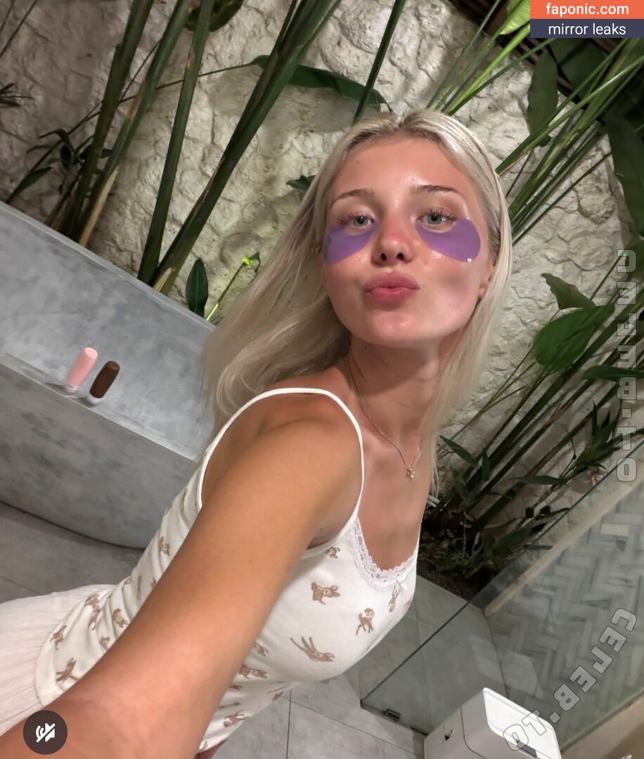 Elena Zoe, elena.zb, elena.zbt Naakte Lekken OnlyFans Foto #113