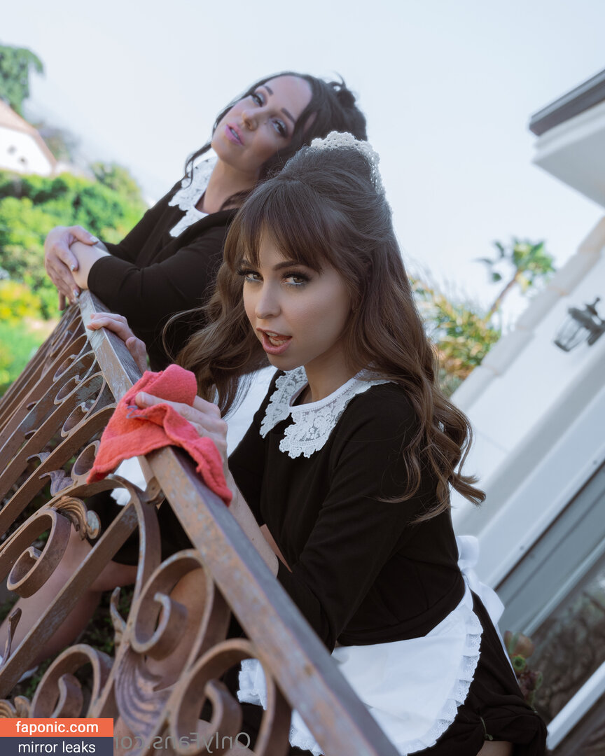 Riley Reid, RileyReidTikTok, hellorileyreid, rileyreidx3 Naakte Lekken OnlyFans Foto #2597