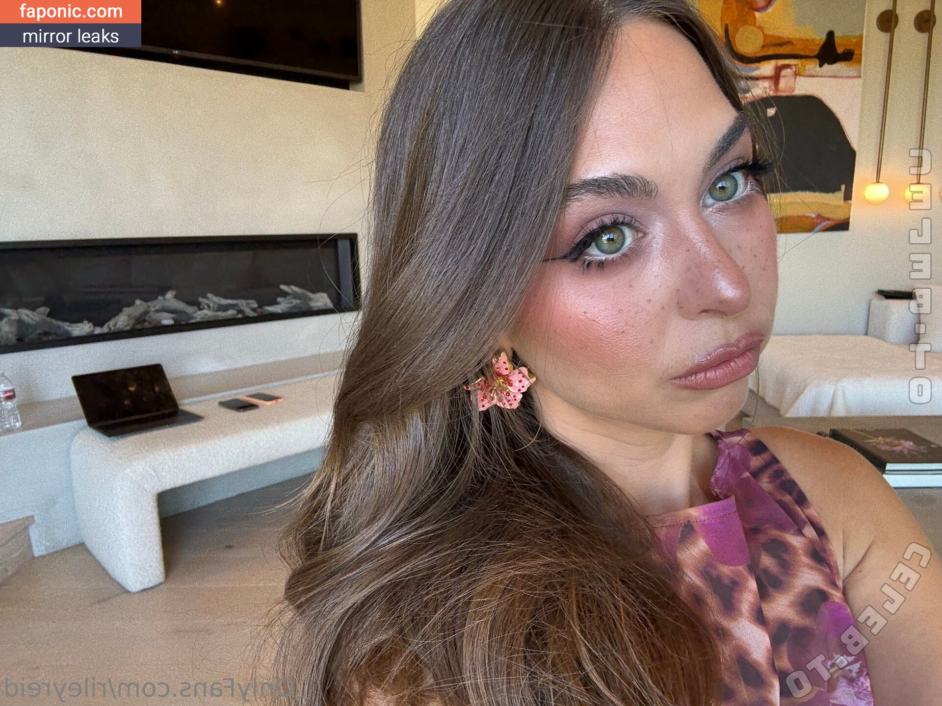 Riley Reid, RileyReidTikTok, hellorileyreid, rileyreidx3 Naakte Lekken OnlyFans Foto #2785