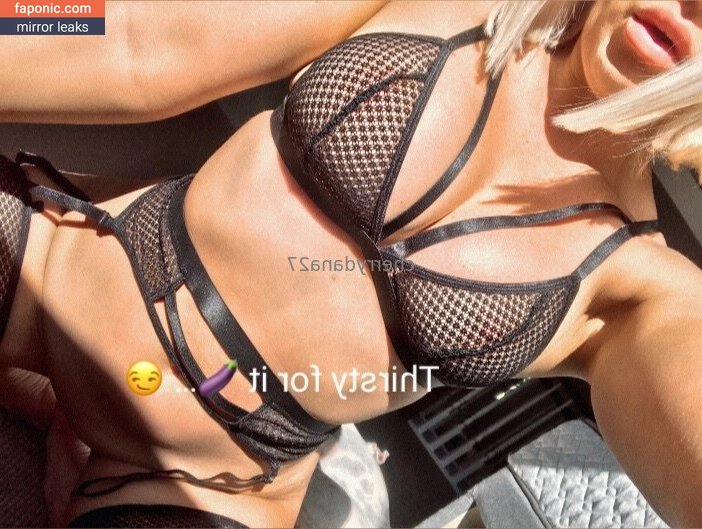 Cherrydana, cherrydana27 Naakte Lekken OnlyFans Foto #12