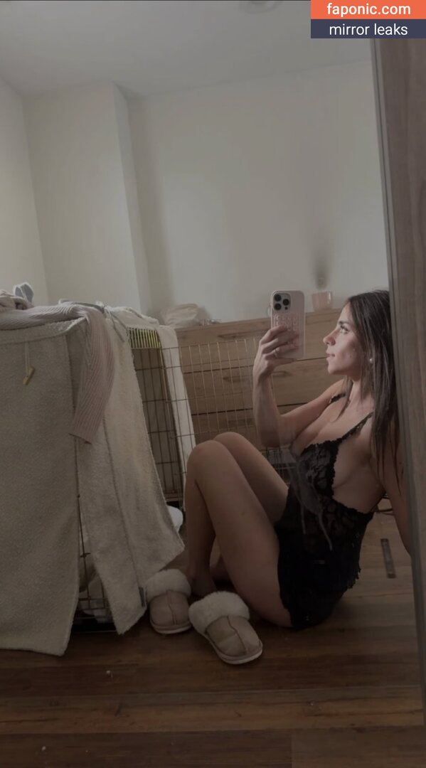 Sofia Crnilovic, https: Naakte Lekken  Foto #1