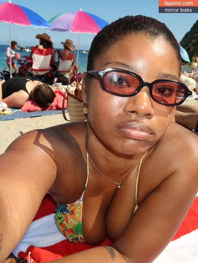 Kyylareneee, kurlykyy, kurrlyyy, kyylarenee Naakte Lekken OnlyFans Foto #44
