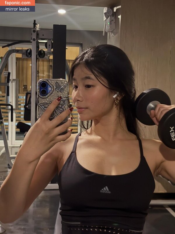 Saipetch B., aaomhelloo Naakte Lekken  Foto #71