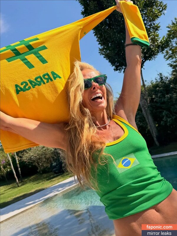 Adriane Galisteu, galisteuoficial Naakte Lekken  Foto #332