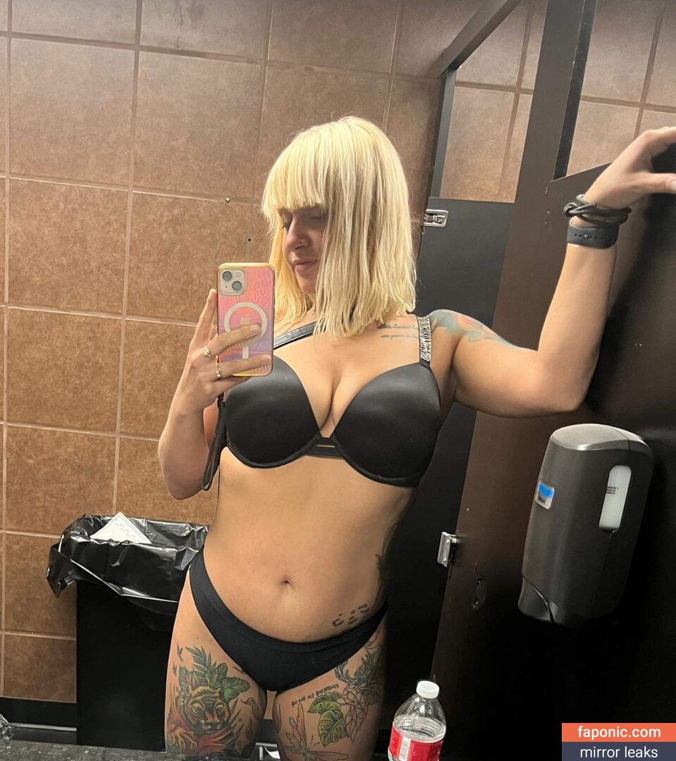 CCG007, ccg.007 Naakte Lekken OnlyFans Foto #3