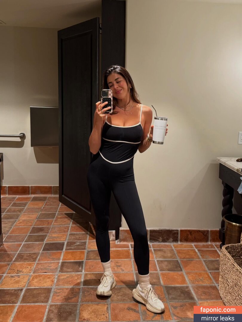 Daniella Monet